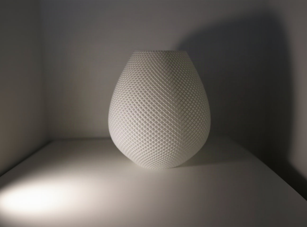 Layers Monk | Modern 3D Printed Mesh Table Lamp | Minimalist Decorative Lamp